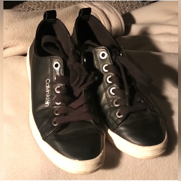 Calvin Klein women shoes - Picture 6 of 8